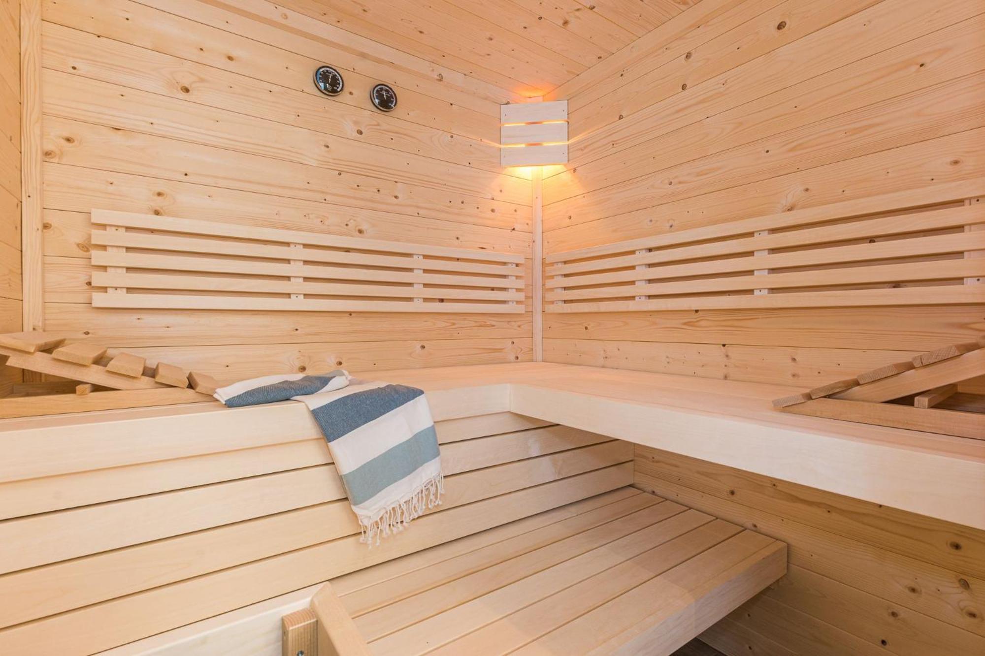 Luxus_Spa_Og_Fewo Quartier 4 _We 4_ Göhren-Lebbin エクステリア 写真